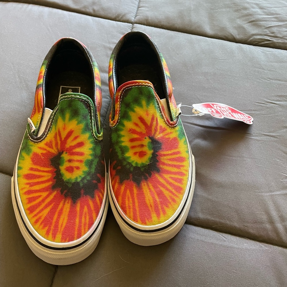 NWT | Vans Tie-Dye Sneakers
